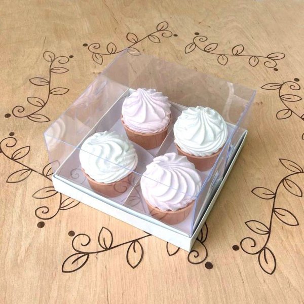 Прозрачная коробка под 4 десерта