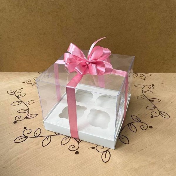 Коробка PET 180×180×150 з вкладкою на 4 комірки