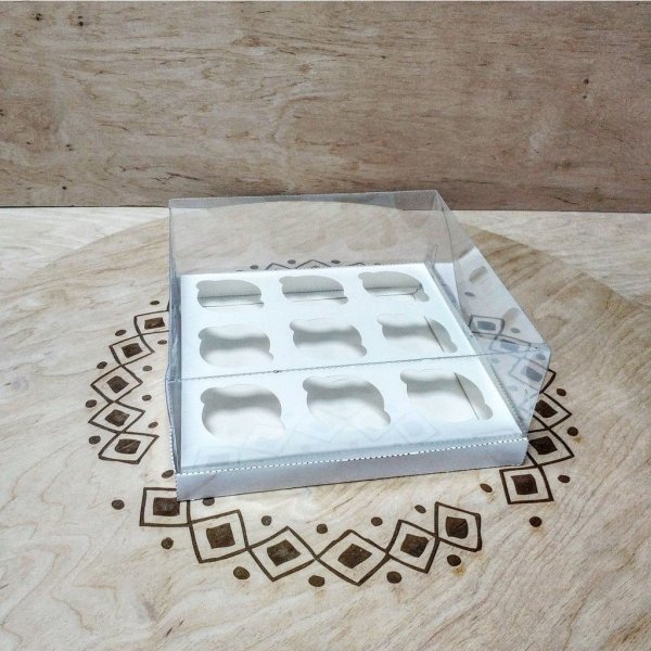 Коробка на 9 кексов 255х255х110 ПЭТ