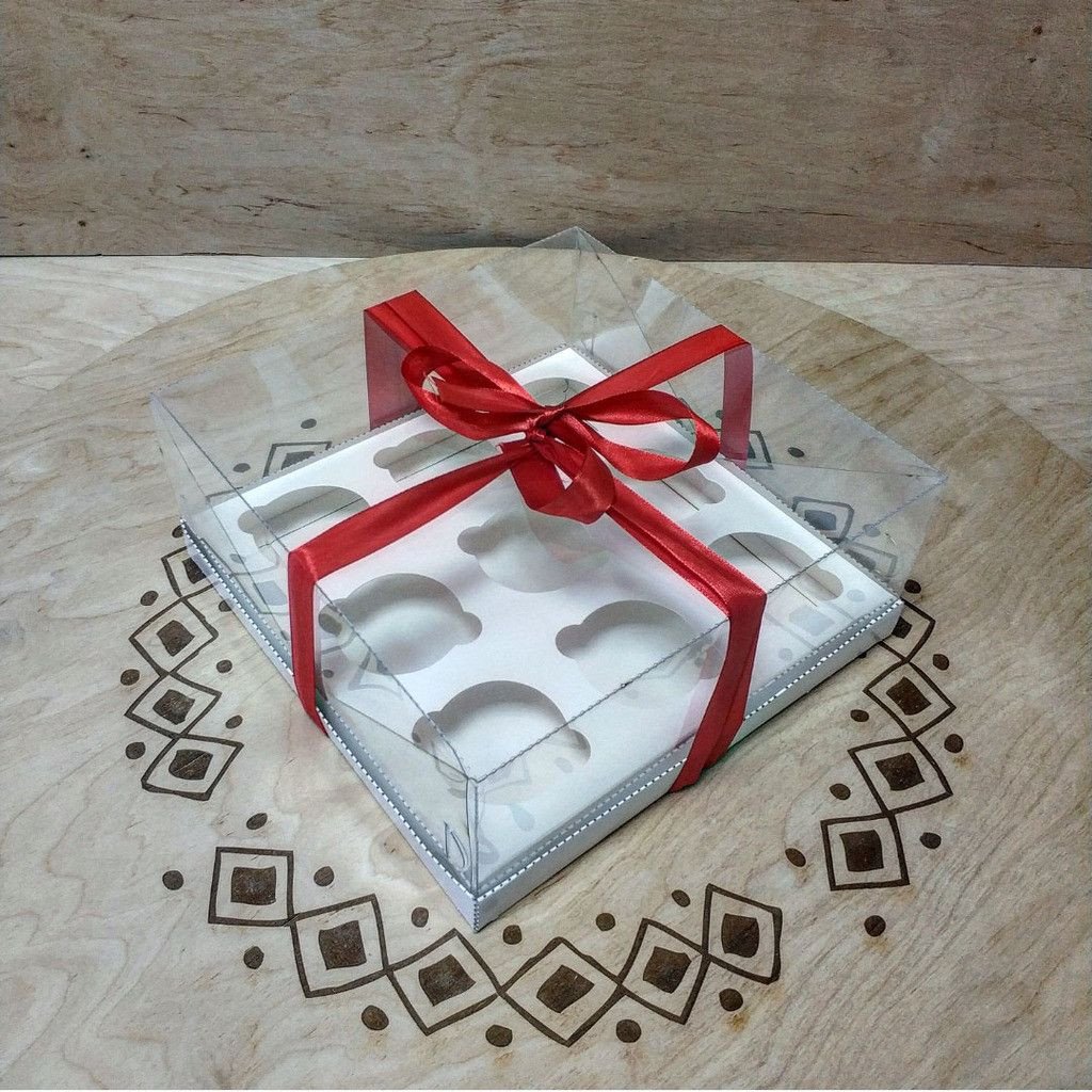 Коробка PET 255×255×110 з вкладкою на 9 комірок